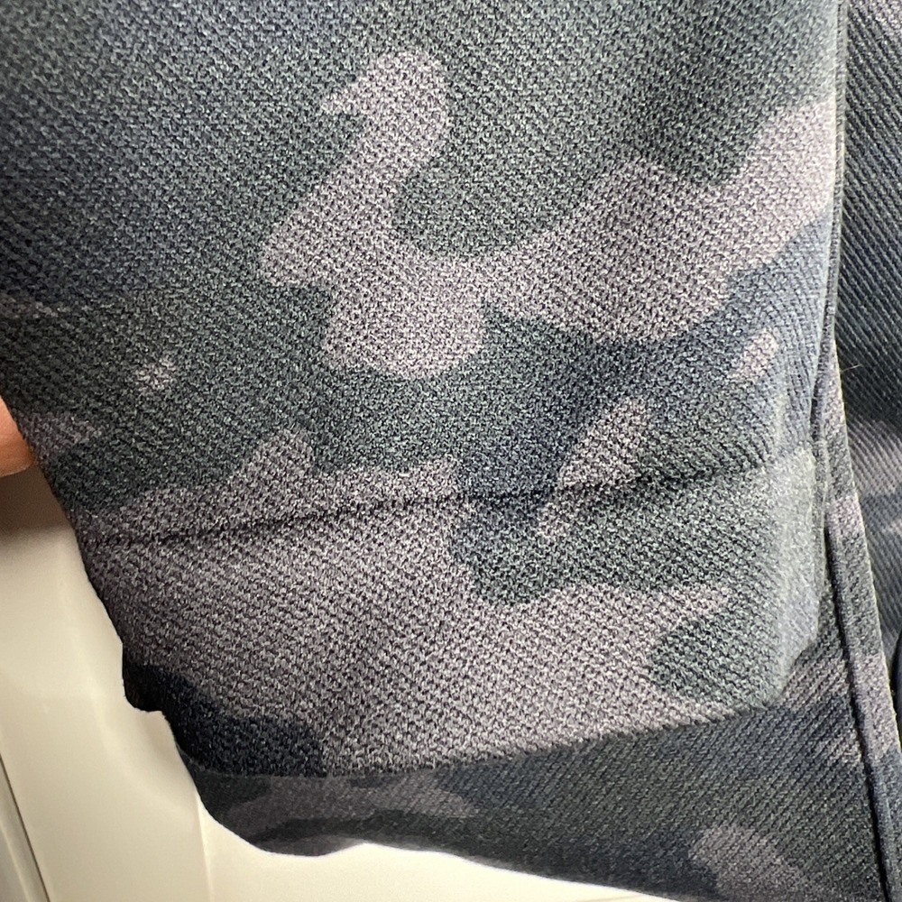 Spanx Look At Me Now Camo Seamless Leggings Women's Size Medium Heather Gray - Picture 6 of 9